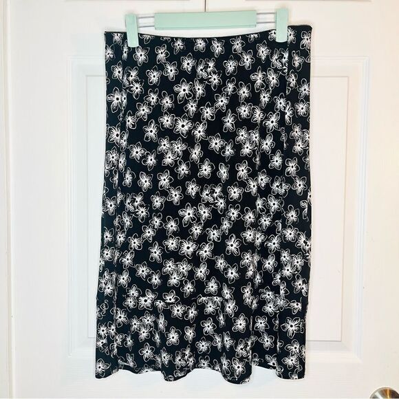 Christopher & Banks Floral Tiered Skirt Knee Length Black White M - Picture 7 of 10